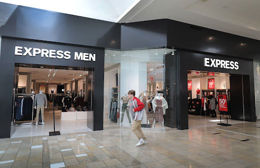  Fashion Rules That All Men Should Learn(Express Men)